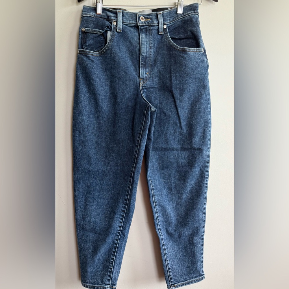 Levi's Women's SilverTab Mom Jeans Size 30 x 27 High Rise Blue Stretch Denim EUC